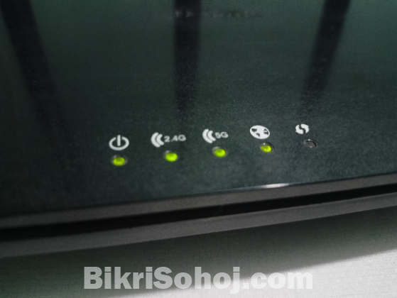 D-Link DIR-819 Wireless router